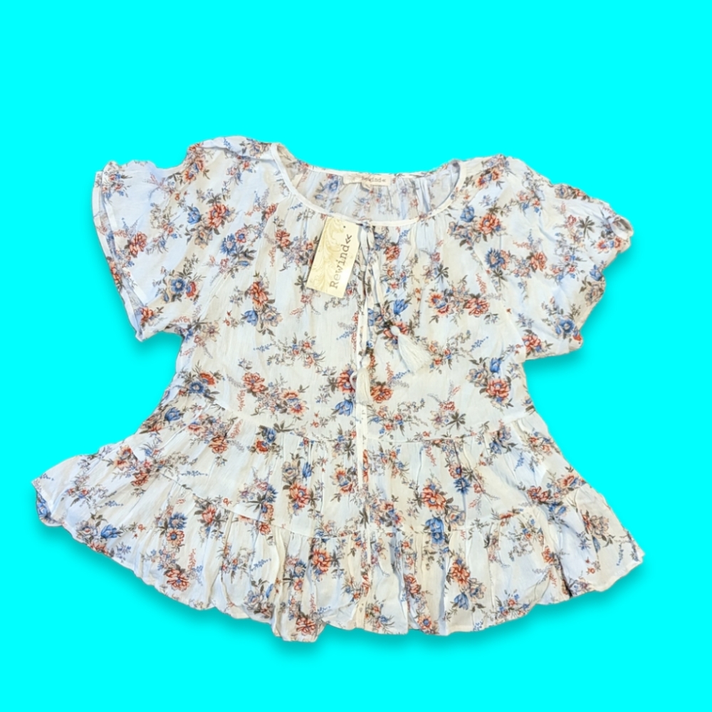 NWT Rewind Floral Flowy Top